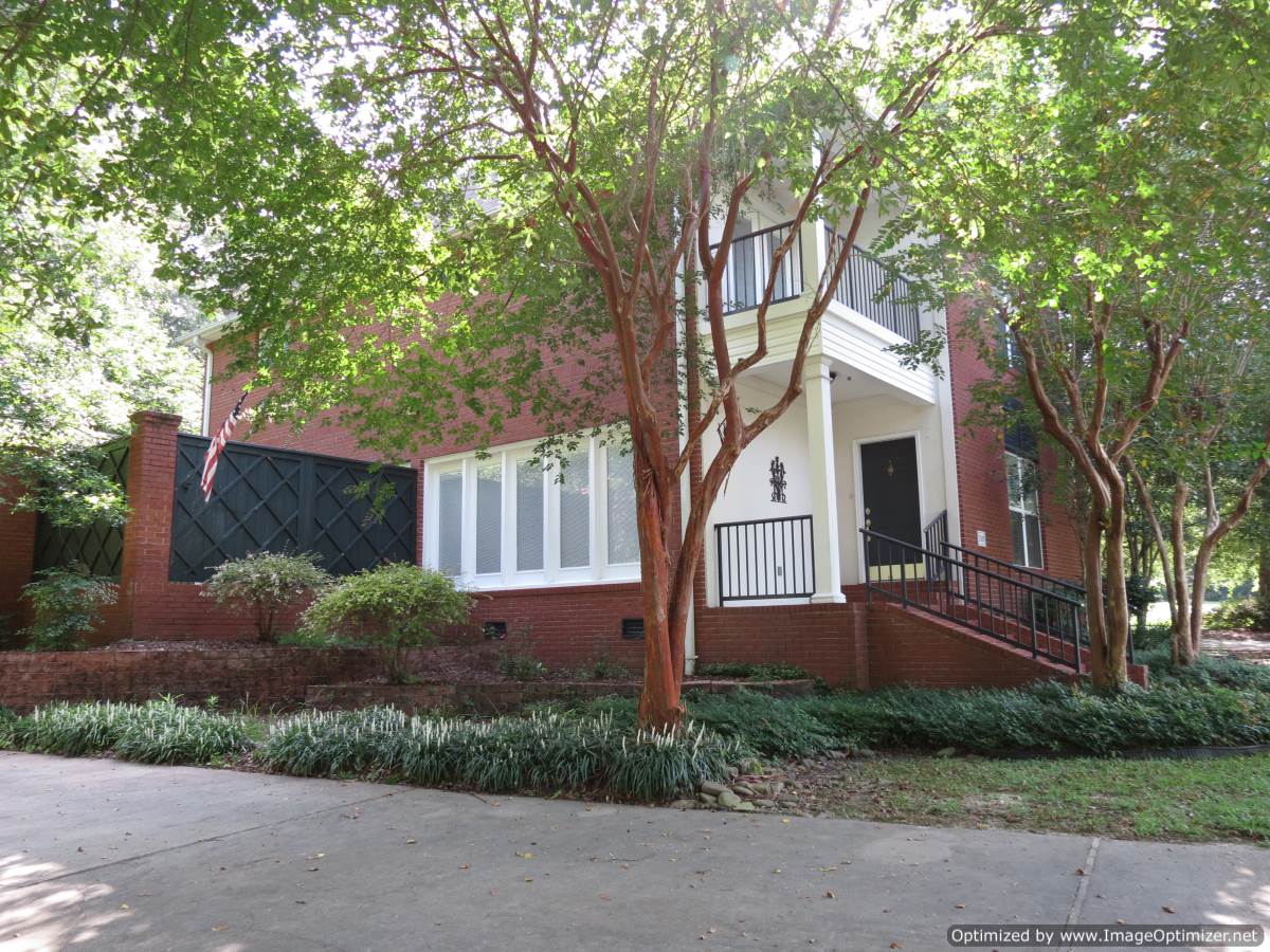 2-story-home-for-sale-brookhaven-ms