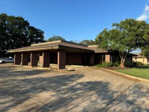Medical- Building-for-sale-lincoln-county-ms